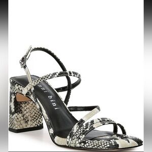 Gianni Bini
Rosie Snake Print Leather Strappy Block Heel Dress Sandals Size 8